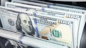 8 ayda 106 milyar dolar uluslararasi yatirim xWfnu9Pg.jpg