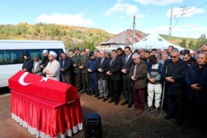kibris gazisi cemal sahin son yolculuguna ugurlandi nB8VvbzQ.jpg